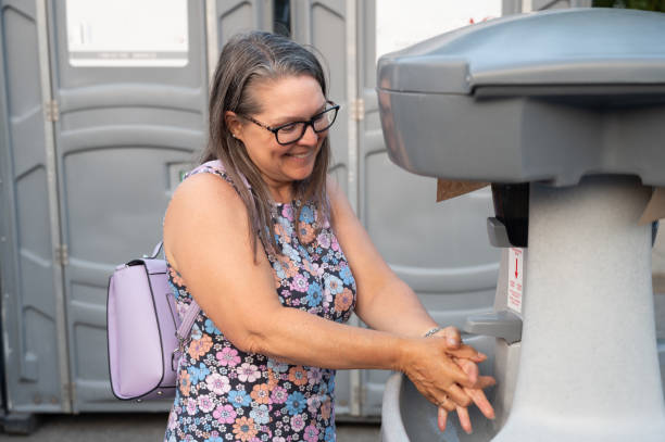 Best Wedding porta potty rental  in Parchment, MI